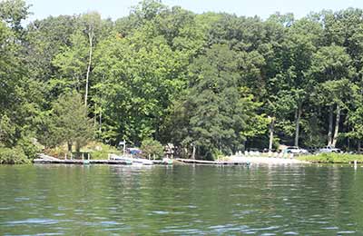 Holiday Point on candlewood lake